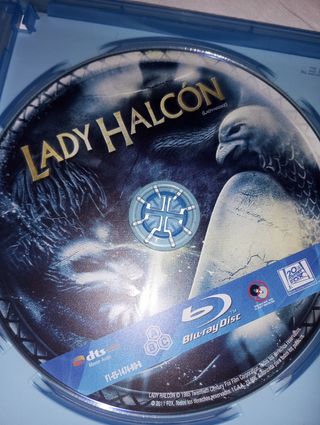  LADY HALCÓN 
