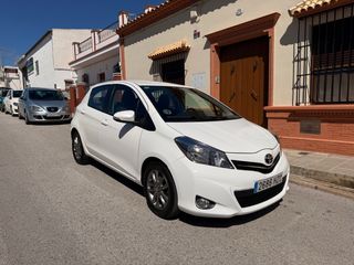 Toyota Yaris 2014