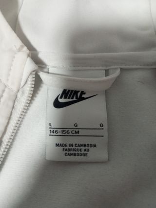 Chaqueta Nike c/Capucha - Blanco/Negro
