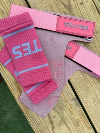 Calleras Velites y muñequeras para CrossFit y gym 