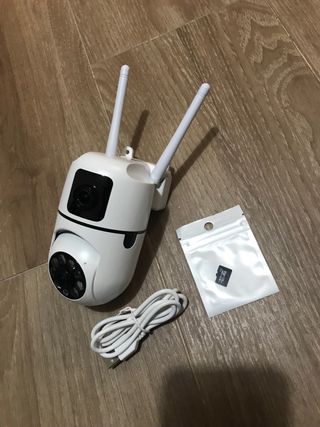 Cámara vigilancia dos lentes WiFi - IP
