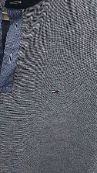 Polo algodón.  Tommy Hilfiger L - Azul y gris.