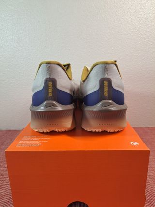 NIKE ZOOM FLY 6 T46