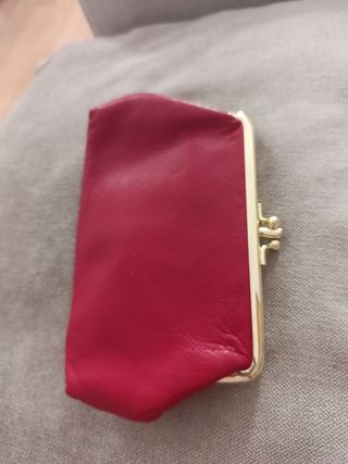 Monedero rojo vintage