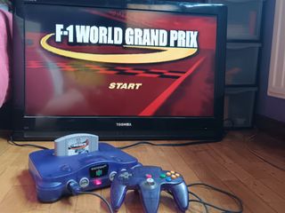 Nintendo 64 viola trasparente