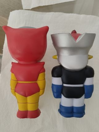 Mazinger Z y Afrodita Juguetes Espuma