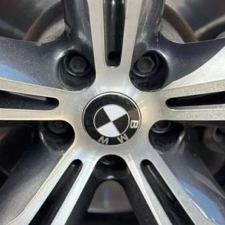 4 TAPABUJES CENTRO RUEDA LLANTA TAPACUBOS BMW 68MM