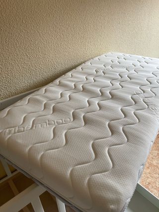 Cuna Ikea + colchón + cajones
