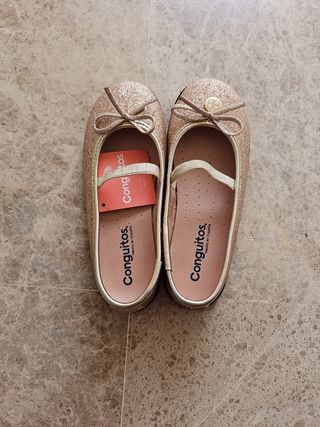 Zapatos Conguitos niña dorados