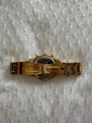 Reloj Adelita Adelita dorado y morado