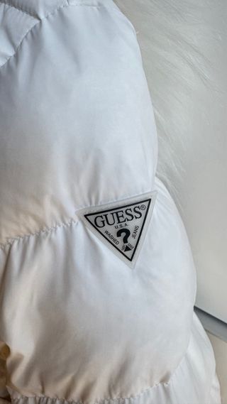 Cazadora plumas Guess niña blanca