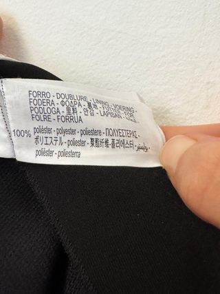 Falda Zara negra asimétrica
