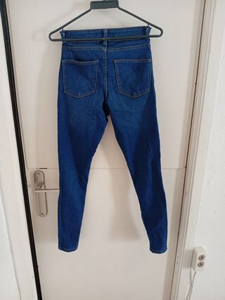 Pantalón Vaqueros ajustados talla XS 36