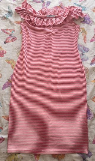 Vestido de Zara rayas rojas.