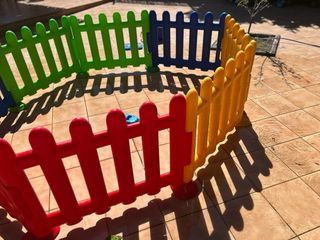 parque o valla infantil
