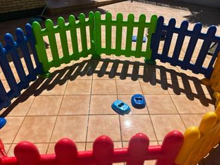 parque o valla infantil
