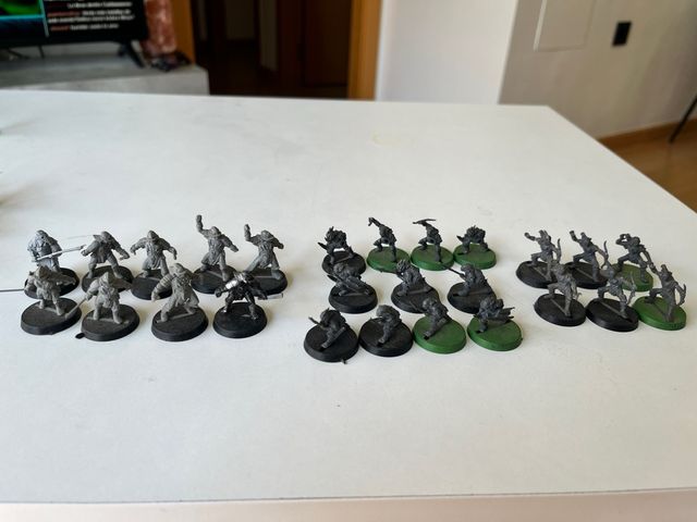 lote 52 Miniaturas warhammer orcos,urukhai y elfos