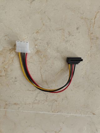 Cavo da Molex a SATA