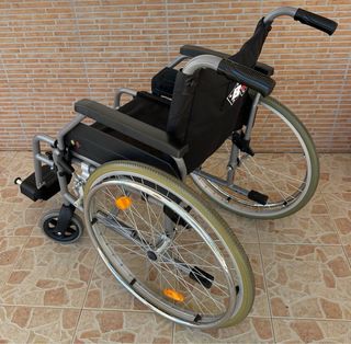 Silla ruedas plegable B&B