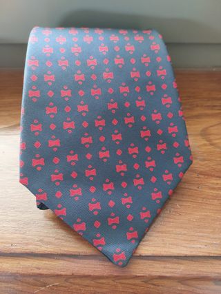 Cravatta vintage blu e rossa