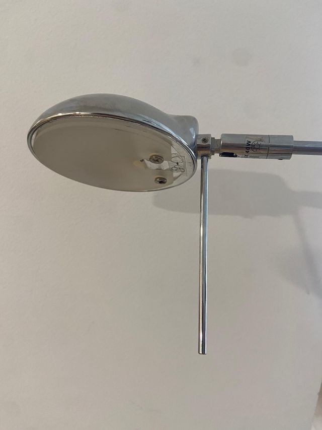 Lámpara de pie, luz regulable 