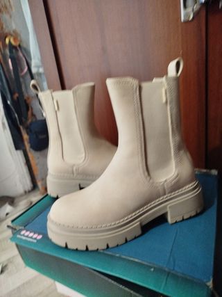 Botas beige mujer solo una vez puesta