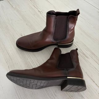 Botines Chelsea Marrón