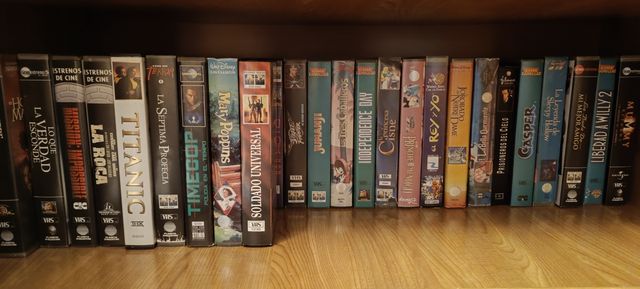 Lote de 33 Peliculas VHS