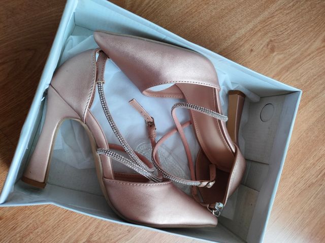 Zapatos tacón rosa dorado