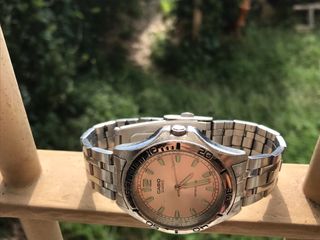Reloj CASIO cuarzo, plata y rosa