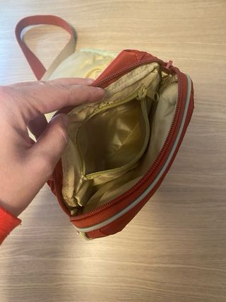 Bolso bandolera C. Klein. Está perfecto