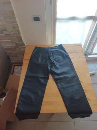 Pantaloni pelle nera uomo