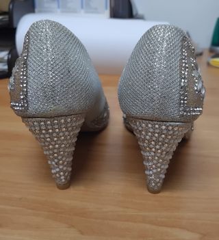 Zapatos fiesta Duomoti Plata 37
