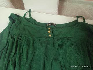 Completo Top e Gonna Verde