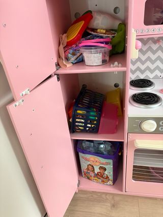 Cocina infantil KidKraft rosa
