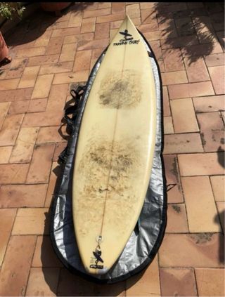 Tabla surf Primitive Surf usada