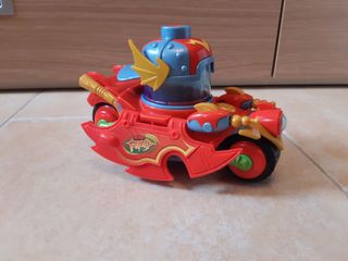 Torre entrenamiento SuperThings + regalo