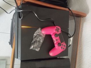PS4 (PlayStation 4) + mando rosa