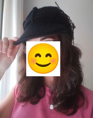 Gorro negro tejido.