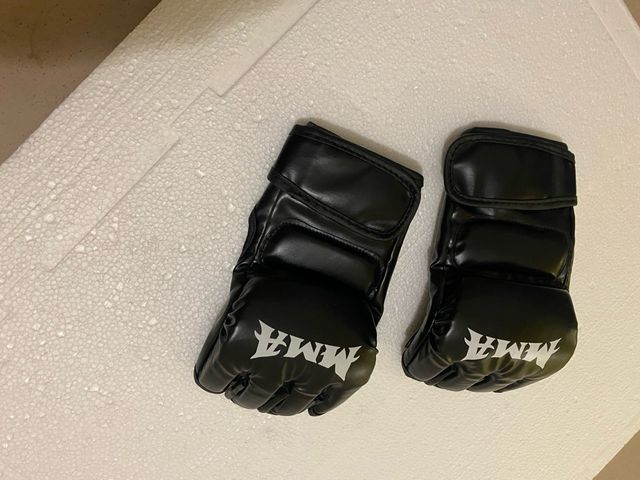 Guanti MMA neri