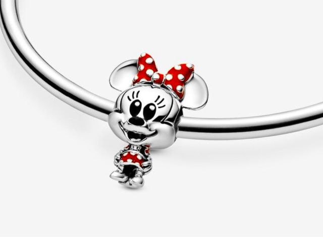 Charm Minnie Mouse Rojo
