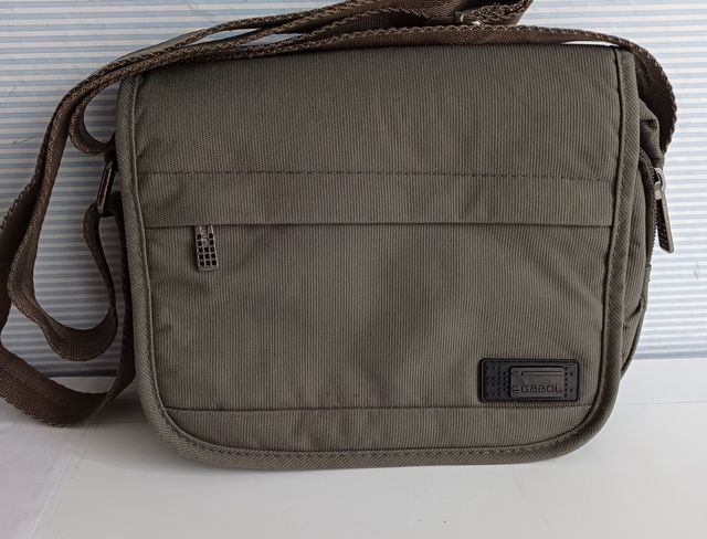 Bolso Gabol verde oliva