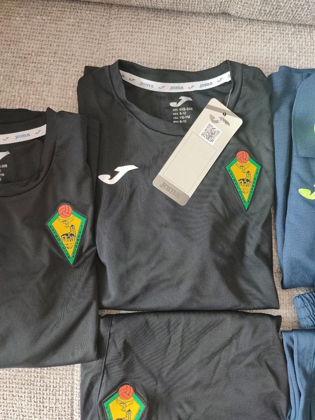 Equipación Fútbol La Románica