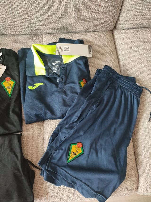 Equipación Fútbol La Románica