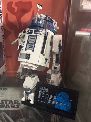 Lego R2-D2 + Figura Aniversario
