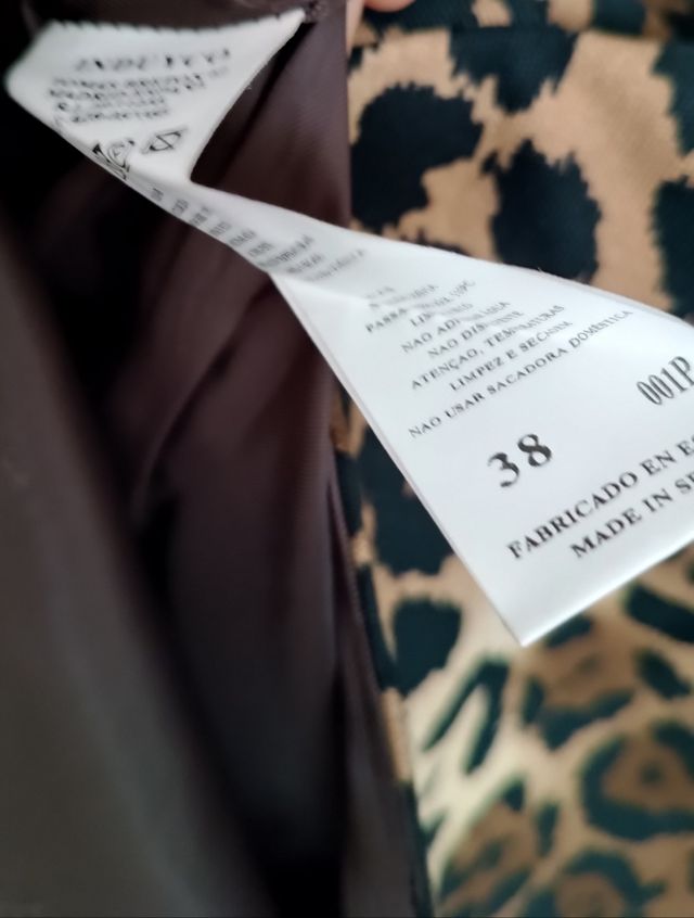 Abrigo Yera leopardo talla M