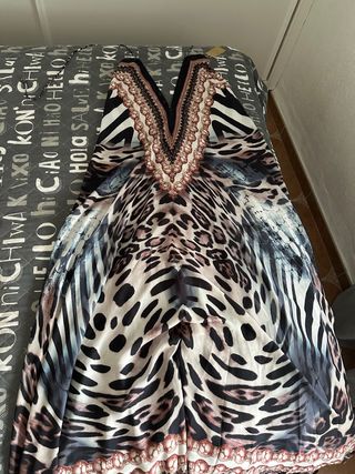 Vestido estampado animal print