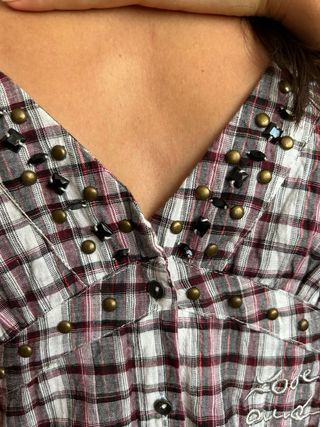 Vestito scollo a V a quadri