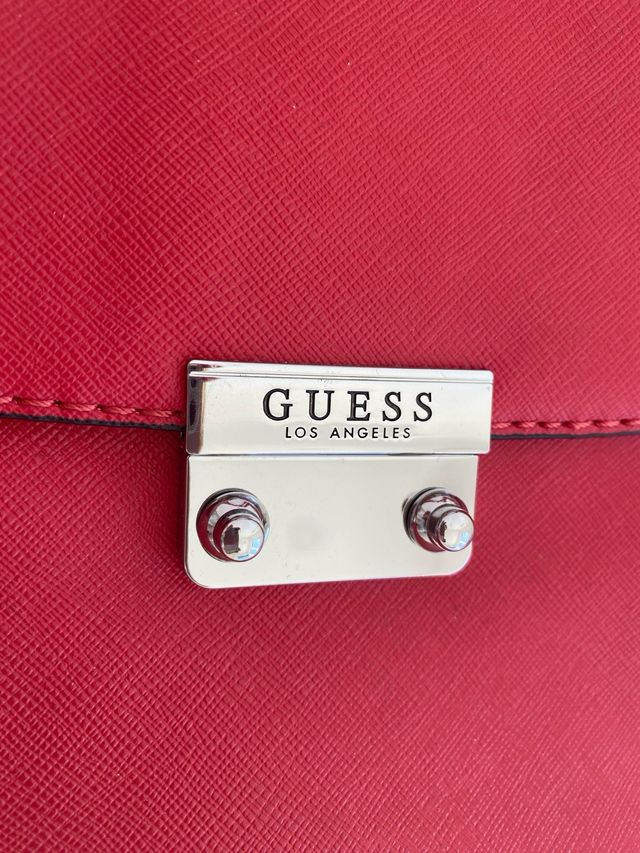 Bolso Guess rojo