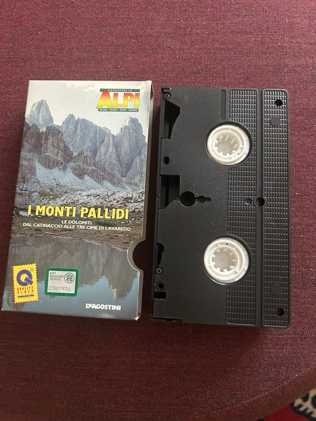 VHS I Monti Pallidi - DeAgostini